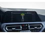 BMW 3-Serie 318I Business edition nlauto pano | pdc | cruise control | klimaat control | Carplay | dab