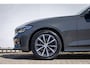 BMW 3-Serie 318I Business edition nlauto pano | pdc | cruise control | klimaat control | Carplay | dab
