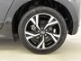 Toyota Yaris 1.5 Hybrid 115 Dynamic Comfort Pack | BTW voertuig | Stoel+stuurverwarming | Dodehoek detectie | Parkeersensoren voor+achter | Draadloze telefoonlader