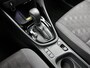 Toyota Yaris 1.5 Hybrid 115 Dynamic Comfort Pack | BTW voertuig | Stoel+stuurverwarming | Dodehoek detectie | Parkeersensoren voor+achter | Draadloze telefoonlader