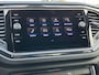 Volkswagen T-Roc 1.5TSI/150PK Sport Business R DSG · R-line exterieur · Navigatie · Apple/Android Car Play · Camera + Parkeersensoren