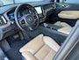 Volvo XC60 2.0 T8 AWD Ultimate Dark|Lucht|Trekhaak|Massage