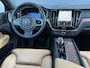 Volvo XC60 2.0 T8 AWD Ultimate Dark|Lucht|Trekhaak|Massage