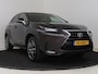 Lexus NX 300h AWD Luxury Line | Dealer Onderhouden | Stoelverwarming | LED-Verlichting | Navigatie | Cruise Control | Lederen Bekleding |