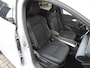 Renault Clio 6 Techno 1.8 E-Tech Full Hybrid 160pk / Navigatie / 360 Camera / Stoelverwarming