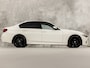 BMW 3-Serie 318i M Sport Shadow Automaat (SCHUIFDAK, M PAKKET, GROOT NAVI, VIRTUAL COCKPIT, LEDER, STOELVERWARMING, SPORTSTOELEN, GETINT GLAS, PARKEERSENSOREN, NIEUWSTAAT)
