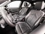 BMW 3-Serie 318i M Sport Shadow Automaat (SCHUIFDAK, M PAKKET, GROOT NAVI, VIRTUAL COCKPIT, LEDER, STOELVERWARMING, SPORTSTOELEN, GETINT GLAS, PARKEERSENSOREN, NIEUWSTAAT)