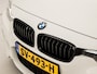 BMW 3-Serie 318i M Sport Shadow Automaat (SCHUIFDAK, M PAKKET, GROOT NAVI, VIRTUAL COCKPIT, LEDER, STOELVERWARMING, SPORTSTOELEN, GETINT GLAS, PARKEERSENSOREN, NIEUWSTAAT)