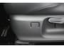 Toyota Corolla Cross Hybrid 200 Style | Leder - stof bekleding | Trekhaak | Stoelverwarming | Parkeer sensoren |