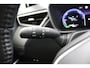 Toyota Corolla Cross Hybrid 200 Style | Leder - stof bekleding | Trekhaak | Stoelverwarming | Parkeer sensoren |