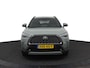 Toyota Corolla Cross Hybrid 200 Style | Leder - stof bekleding | Trekhaak | Stoelverwarming | Parkeer sensoren |