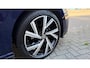 Volkswagen Golf 1.5 eTSI R-Line Business,Automaat,Carplay,Atlantic Blue Metallic,Stuurverw,Stoelverw,enzzz