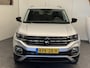 Volkswagen T-Cross 1.0 TSI STYLE NAVIGATIE ADAPTIVE CRUISE CONTROL CLIMATE CONTROL STOELVERWARMING APPLE CARPLAY/ANDROID RIJSTROOKSENSOREN DODEHOEKSENSOREN ACHTERUITRIJCAMERA ZEER MOOI !!