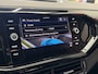 Volkswagen T-Cross 1.0 TSI STYLE NAVIGATIE ADAPTIVE CRUISE CONTROL CLIMATE CONTROL STOELVERWARMING APPLE CARPLAY/ANDROID RIJSTROOKSENSOREN DODEHOEKSENSOREN ACHTERUITRIJCAMERA ZEER MOOI !!