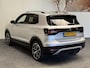 Volkswagen T-Cross 1.0 TSI STYLE NAVIGATIE ADAPTIVE CRUISE CONTROL CLIMATE CONTROL STOELVERWARMING APPLE CARPLAY/ANDROID RIJSTROOKSENSOREN DODEHOEKSENSOREN ACHTERUITRIJCAMERA ZEER MOOI !!
