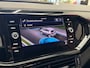 Volkswagen T-Cross 1.0 TSI STYLE NAVIGATIE ADAPTIVE CRUISE CONTROL CLIMATE CONTROL STOELVERWARMING APPLE CARPLAY/ANDROID RIJSTROOKSENSOREN DODEHOEKSENSOREN ACHTERUITRIJCAMERA ZEER MOOI !!