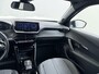 Peugeot 2008 1.2 Hybrid 136 Allure 19000 KM ! | ADAPTIVE CRUISE CONTROL | FULL LED | CAMERA VOOR & ACHTER | DIGITAL DASH | KEYLESS START | PARKEERSENSOREN V+A | DODEHOEKDETECTIE | ALL-IN PRIJS INCL. 12 MND BOVAG GARANTIE