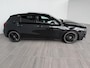 Mercedes-Benz A-klasse 180 Star Edition AMG Line | Panoramadak | 19 inch LM velgen | Night pakket | Multibeam Led verlichting |