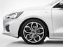 Ford Focus Wagon 1.0 EcoBoost Titanium Business | Automaat | Carplay | Camera | Led | Stuur+ Stoelverwarming
