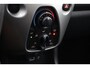 Toyota Aygo 1.0 VVT-i x-play | Airco | Camera | Elektrische ramen voor | Bluetooth