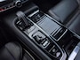 Volvo S60 2.0 Recharge T8 AWD R-Design Pano! Elektrische Stoelen! Camera! Stoelverwarming! Stuurverwarming! Blis! Lane Assist!