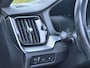 Volvo S60 2.0 Recharge T8 AWD R-Design Pano! Elektrische Stoelen! Camera! Stoelverwarming! Stuurverwarming! Blis! Lane Assist!