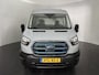 Ford E-Transit 350 L2H2 Trend 68 kWh met o.a. een 360 graden camera, Adaptieve Cruise Control, Dodehoek detectie en 16 inch lichtmetalen velgen