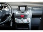Toyota Aygo 1.0-12V Dynamic Navigator | Airco | All-Season banden | Dealer ond. | Org. NL | Elektr. ramen | Mooi! |