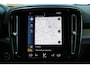 Volvo XC40 T5 Recharge Aut. R-Design | Adaptieve Cruise Controle | Achteruitrij Camera | Harman Kardon Audio | Android Auto/Apple CarPlay | Voetsensor voor Achterklep | Keyless-Entry