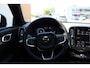 Volvo XC40 T5 Recharge Aut. R-Design | Adaptieve Cruise Controle | Achteruitrij Camera | Harman Kardon Audio | Android Auto/Apple CarPlay | Voetsensor voor Achterklep | Keyless-Entry