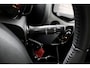 Toyota Aygo 1.0 VVT-i x-play AUTOMAAT rood