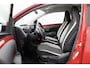 Toyota Aygo 1.0 VVT-i x-play AUTOMAAT rood