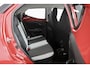 Toyota Aygo 1.0 VVT-i x-play AUTOMAAT rood