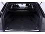 Audi Q7 4.0 TDI SQ7 quattro Pro Line + 7p | ACC | Luchtvering | Keramische Remmen | Panoramadak | Trekhaak | 360° Camera | Head-Up | 22 Inch