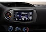 Toyota Yaris 1.0 VVT-i Comfort 1e Eigenaar [ Airco Camera Apple/AndroidTrekhaak ]