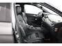 Mercedes-Benz B-klasse 180 Family Edition | AUTOMAAT | Lederlook | Night-pakket | Connect Me Navigatie |