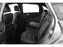Mercedes-Benz B-klasse 180 Family Edition | AUTOMAAT | Lederlook | Night-pakket | Connect Me Navigatie |