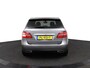 Mercedes-Benz B-klasse 180 Family Edition | AUTOMAAT | Lederlook | Night-pakket | Connect Me Navigatie |