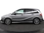 Mercedes-Benz B-klasse 180 Family Edition | AUTOMAAT | Lederlook | Night-pakket | Connect Me Navigatie |