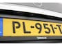 Mercedes-Benz B-klasse 180 Family Edition | AUTOMAAT | Lederlook | Night-pakket | Connect Me Navigatie |