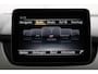 Mercedes-Benz B-klasse 180 Family Edition | AUTOMAAT | Lederlook | Night-pakket | Connect Me Navigatie |