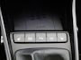 Hyundai Bayon 1.0 T-GDI Premium | Trekhaak | Navigatie | Achteruitrijcamera | Extra getint glas achter | BOSE audio | Cruise Control |