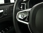 Volvo XC60 T6 Plug-in hybrid AWD Ultra Dark | Panoramadak | 360° camera | Luchtvering | Head-up display | Harman Kardon | Stoel- en stuurverwarming | Trekhaak