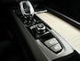 Volvo XC60 T6 Plug-in hybrid AWD Ultra Dark | Panoramadak | 360° camera | Luchtvering | Head-up display | Harman Kardon | Stoel- en stuurverwarming | Trekhaak