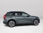 Volvo XC60 T6 Plug-in hybrid AWD Ultra Dark | Panoramadak | 360° camera | Luchtvering | Head-up display | Harman Kardon | Stoel- en stuurverwarming | Trekhaak