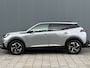 Peugeot e-2008 BWJ 10-2021 | SOH 88,1% EV 136PK Allure 50 kWh | CLIMA | CARPLAY | LEDER/STOF | PDC | STOELVERW | 17'' LMV |
