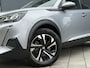 Peugeot e-2008 BWJ 10-2021 | SOH 88,1% EV 136PK Allure 50 kWh | CLIMA | CARPLAY | LEDER/STOF | PDC | STOELVERW | 17'' LMV |