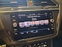 Volkswagen Tiguan 1.4 TSI eHybrid R-Line Business+ 3x R-Line | Black style | Virtual | Camera | Electrische trekhaak | Stoelverwarming