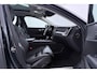 Volvo V60 Cross Country 2.0 D4 AWD Pro | Trekhaak | Panoramadak | Camera | Polestar Optimalisatie | Memory | Stoelverwarming | 19 inch