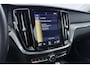 Volvo V60 Cross Country 2.0 D4 AWD Pro | Trekhaak | Panoramadak | Camera | Polestar Optimalisatie | Memory | Stoelverwarming | 19 inch